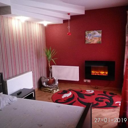 Privat Kharkov 아파트 호텔 외부 사진